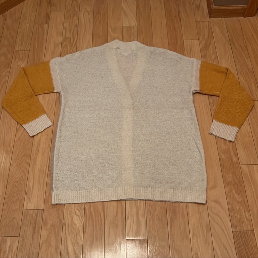Willow+root cardigan - Picture 2 of 5